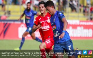 Menang Tipis di Markas Semen Padang, Arema FC Naik Lima Peringkat - JPNN.com