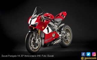 Edisi Spesial Ducati Panigale 916 Penuh Penghormatan Para Pembalap - JPNN.com