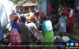 Warga Oteng Lebak Akhirnya Dapat Bantuan Air Bersih - JPNN.com