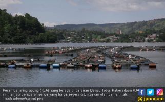 Keramba Jaring Apung Bisa Hambat Status Danau Toba sebagai Warisan Geologi - JPNN.com