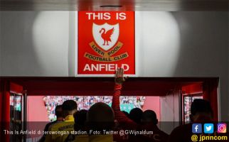Sekarang Pemain Liverpool Boleh Menyentuh This Is Anfield di Terowongan Stadion - JPNN.com