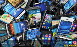 Apple dan Samsung Berbagi Segmen di Daftar Ponsel Terlaris Dunia - JPNN.com