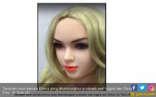 Si Cantik Emma Bisa Bikin Baper dengan Kedipan Matanya - JPNN.com