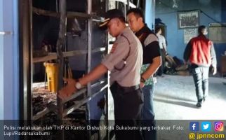 Kantor Dishub Kota Sukabumi Terbakar, Ini Penyebabnya - JPNN.com