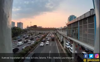 Roy Suryo Ragu Anies Baswedan Bisa Realisasikan Larangan Mobil Tua di Jakarta - JPNN.com