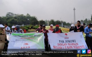 Pemerintah Diminta Dukung Mahasiswa Doktoral Lanjutkan Pendidikan - JPNN.com