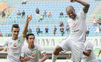 Persebaya Permalukan Bhayangkara FC di Hadapan Pendukungnya - JPNN.com