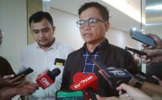 Anwar Usman Didesak Mundur dari Mahkamah Konstitusi, Jubir Maklumat Ungkap Alasan Ini - JPNN.com