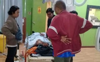 Pengendara Kritis Ditembak Begal Sadis di Jalan Mayjen Yusuf - JPNN.com