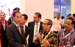 Budi Permana Jelaskan Teknologi JAM kepada Presiden Jokowi - JPNN.com