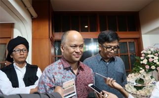 Apa yang Dilakukan BJ Habibie 9 Tahun Lalu, Kini Diulang Oleh Keluarganya - JPNN.com