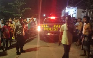 Tepergok Mengendap-endap Masuk Pekarangan Warga, Oh Ternyata... - JPNN.com