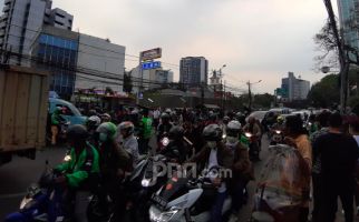 Komisi V DPR Wacanakan Pembatasan Ruang Gerak Sepeda Motor di Jalan Raya - JPNN.com