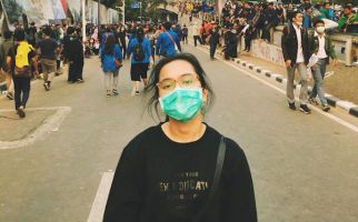 Ikut Aksi Demo di DPR, Rachel Amanda: Hidup Mahasiswa - JPNN.com