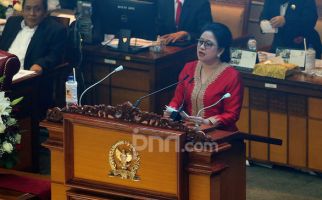 Disaksikan Megawati, Puan Mengakhiri Pidato Perdana Sebagai Ketua DPR dengan Teriakan Merdeka! - JPNN.com