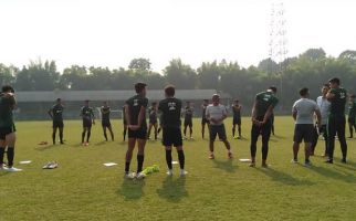 Tiga Pemain Timnas Indonesia U-23 Belum Meyakinkan Bertolak ke Tiongkok - JPNN.com