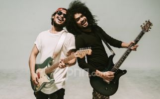 Bentuk RsG, Mantan Gitaris Slank Lepas Lagu 'Vitamin' - JPNN.com