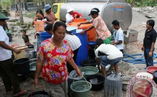 Masyarakat Pesisir Selatan Banten Akhirnya Merasakan Bantuan Air Bersih - JPNN.com