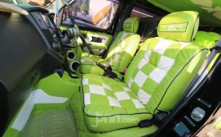 Modifikasi Daihatsu Grand Max: Warna Nyentrik dengan Motif Songket Bali - JPNN.com