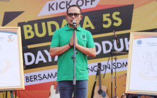 Pamitan, Hanif Dhakiri: Jangan Pernah Lelah Mencintai Indonesia - JPNN.com