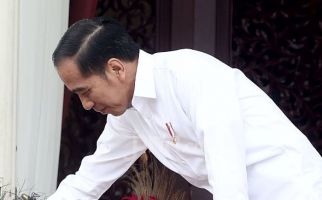 Sedang Mandi, Pak Eko Ditelepon Presiden Jokowi - JPNN.com