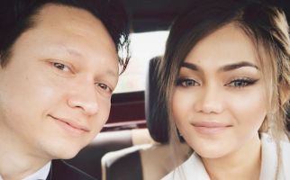 Suami Bule Jago Masak, Rina Nose Sering Request Menu saat Ramadan - JPNN.com