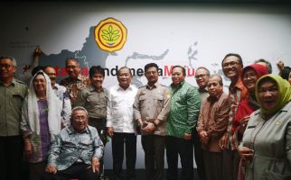 Mentan Syahrul Rangkul Mantan Menteri - JPNN.com