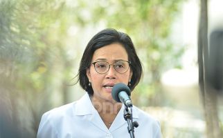 Sri Mulyani Ubah Prediksi Pertumbuhan Ekonomi 2020, Makin Tidak Sedap - JPNN.com