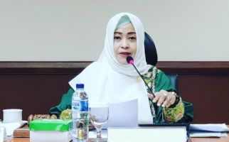 PSBB Transisi Diperpanjang, Fahira Idris: Terus Tingkatkan Kapasitas Tes Covid-19 - JPNN.com