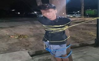 Pemuda Ini Diikat di Pohon karena Mabuk dan Memalak Warga - JPNN.com