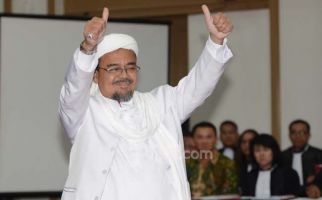 5 Berita Terpopuler: Banser vs HTI, Jadi Kapan Rizieq Pulang? Jokowi Masih Dikaitkan dengan PKI - JPNN.com