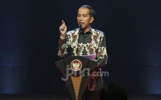 Minta Kepala Daerah tak Usah Rajin Buat Perda, Jokowi: Negara Ini Sudah Banyak Peraturan - JPNN.com