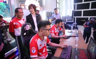 Menpora Memotivasi Atlet eSports Indonesia agar Mendulang Emas SEA Games 2019 - JPNN.com