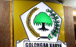 Golkar Rawan Terpecah, Konsolidasi Jokowi Terancam Sia-sia - JPNN.com