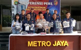 Polisi Ungkap Jenis Cairan Kimia yang Dipakai Pelaku Teror di Jakbar - JPNN.com