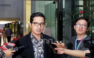 KPK Geledah Bank di Indramayu, Terkait Korupsi Supendi - JPNN.com