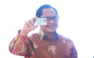 Mendagri Tito Karnavian Merasa Bangga, Wajahnya Cerah - JPNN.com