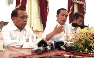 Cara Pak Jokowi dan Menteri Pratikno Tepis Anggapan Cawe-cawe soal Golkar - JPNN.com