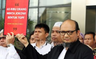 Novel Baswedan Berang, Tak Bisa Terima Pernyataan Burhanudin di Depan Hakim - JPNN.com
