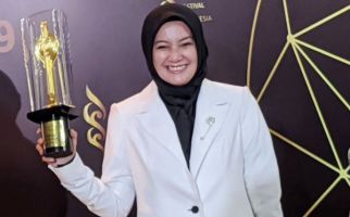 Selamat! Cut Mini Raih Piala Citra Pendukung Wanita Terbaik FFI 2019 - JPNN.com