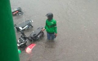 Ini Sejumlah Titik Banjir setelah Jakarta Diguyur Hujan Deras - JPNN.com