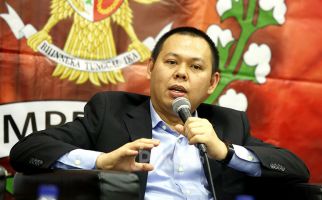 Soal Kalung Corona, Wakil Ketua DPD RI Minta Kementan Fokus Urusi Ketahanan Pangan - JPNN.com