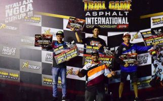 3 Rider asal Prancis Sukses Naik Podium Pertama di Kelas FFA 450 - JPNN.com