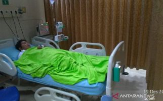 Staf Pribadi Ungkap Sosok Penolong Adian Napitupulu di Pesawat - JPNN.com