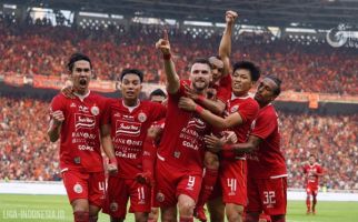 Jakarta Banjir, Latihan Persija di Lapangan Dibatalkan - JPNN.com