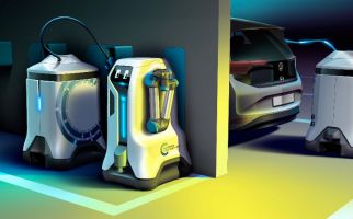 Volkswagen Kembangkan Robot Otonom Pengisi Daya Mobil Listrik - JPNN.com