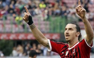AC Milan Ikat Zlatan Ibrahimovic 6 Bulan - JPNN.com