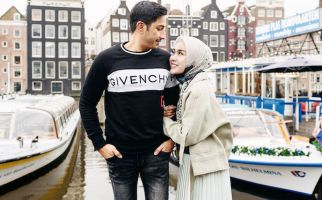 Lepas Hijab, Medina Zein Curhat Suaminya Lukman Azhari Berselingkuh: Hai Loser! - JPNN.com