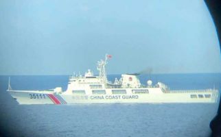 Kru Kapal Ikan Tiongkok di Laut Natuna Bukan Nelayan Biasa, Bawa Misi Resmi Negara - JPNN.com