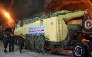 Bangun Pangkalan Rudal di Teluk Persia, Iran Tunggu Amerika Lakukan Kesalahan - JPNN.com